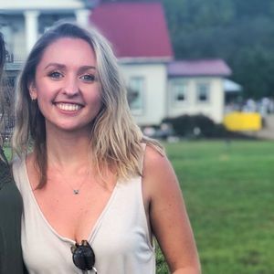 Meet your Posher, Madi